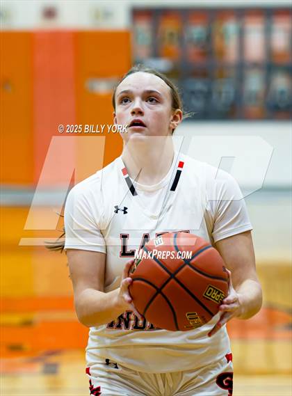 Thumbnail 3 in Grand Saline vs Miller Grove photogallery.