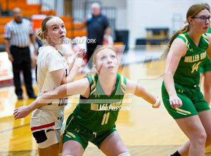 Thumbnail 2 in Grand Saline vs Miller Grove photogallery.