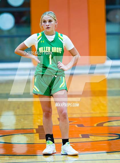 Thumbnail 2 in Grand Saline vs Miller Grove photogallery.