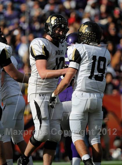 Thumbnail 2 in Monarch vs. Denver South (CHSAA 4A Final) photogallery.