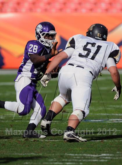 Thumbnail 3 in Monarch vs. Denver South (CHSAA 4A Final) photogallery.
