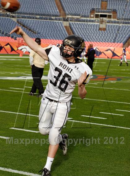 Thumbnail 2 in Monarch vs. Denver South (CHSAA 4A Final) photogallery.
