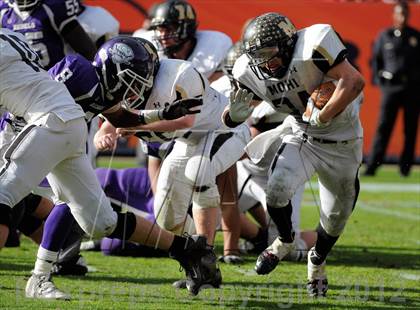 Thumbnail 1 in Monarch vs. Denver South (CHSAA 4A Final) photogallery.