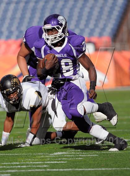 Thumbnail 1 in Monarch vs. Denver South (CHSAA 4A Final) photogallery.