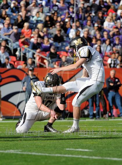 Thumbnail 1 in Monarch vs. Denver South (CHSAA 4A Final) photogallery.