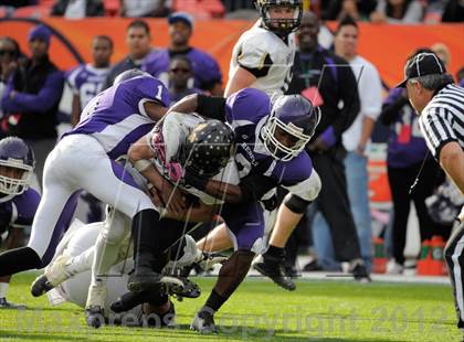 Thumbnail 1 in Monarch vs. Denver South (CHSAA 4A Final) photogallery.