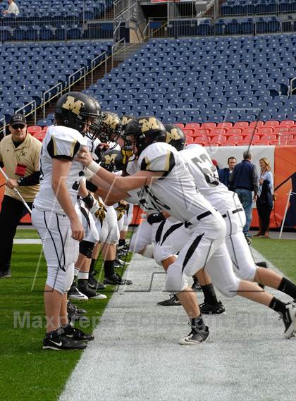 Thumbnail 3 in Monarch vs. Denver South (CHSAA 4A Final) photogallery.