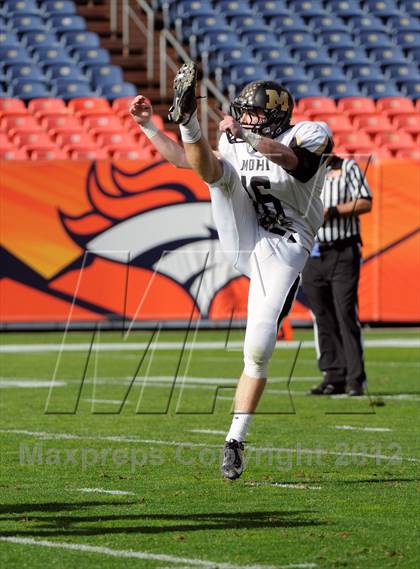 Thumbnail 3 in Monarch vs. Denver South (CHSAA 4A Final) photogallery.