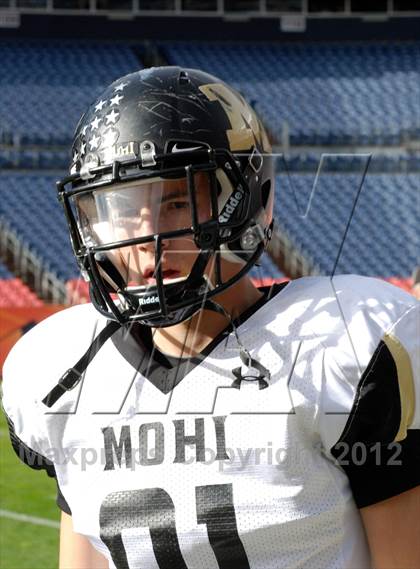 Thumbnail 1 in Monarch vs. Denver South (CHSAA 4A Final) photogallery.