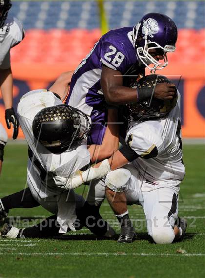Thumbnail 3 in Monarch vs. Denver South (CHSAA 4A Final) photogallery.