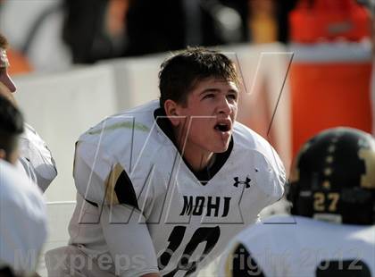 Thumbnail 2 in Monarch vs. Denver South (CHSAA 4A Final) photogallery.