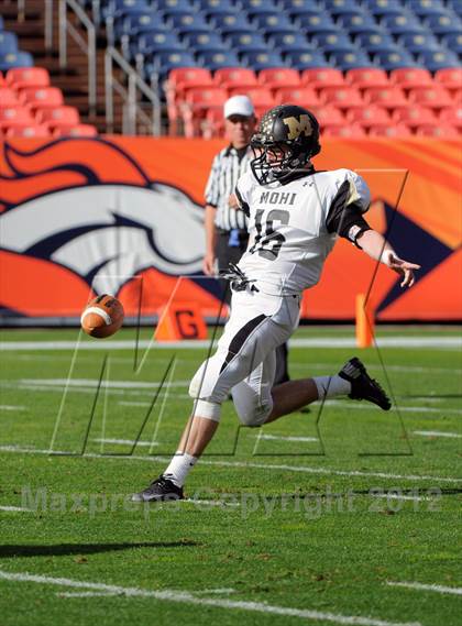 Thumbnail 2 in Monarch vs. Denver South (CHSAA 4A Final) photogallery.