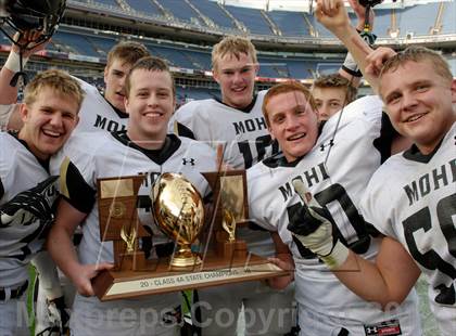 Thumbnail 2 in Monarch vs. Denver South (CHSAA 4A Final) photogallery.