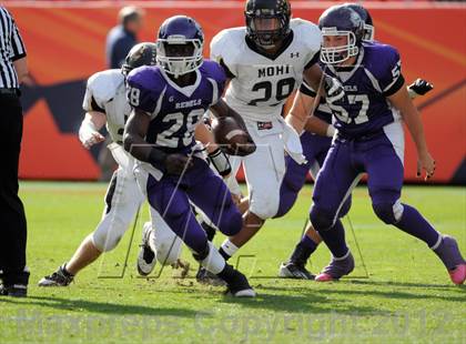 Thumbnail 1 in Monarch vs. Denver South (CHSAA 4A Final) photogallery.