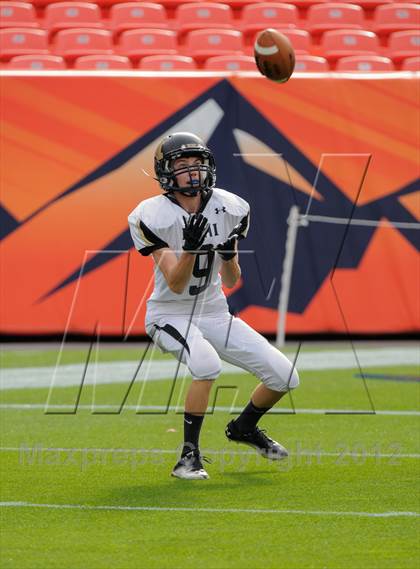 Thumbnail 3 in Monarch vs. Denver South (CHSAA 4A Final) photogallery.