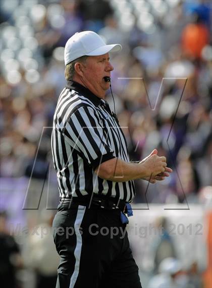 Thumbnail 2 in Monarch vs. Denver South (CHSAA 4A Final) photogallery.