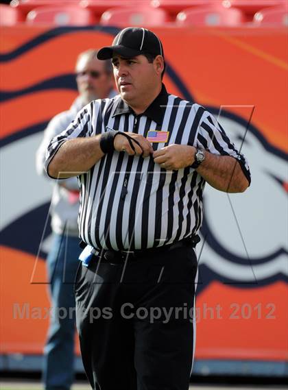 Thumbnail 2 in Monarch vs. Denver South (CHSAA 4A Final) photogallery.