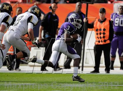 Thumbnail 3 in Monarch vs. Denver South (CHSAA 4A Final) photogallery.