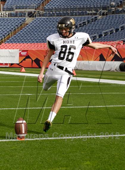 Thumbnail 2 in Monarch vs. Denver South (CHSAA 4A Final) photogallery.