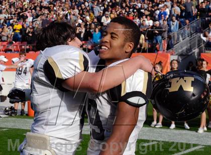 Thumbnail 2 in Monarch vs. Denver South (CHSAA 4A Final) photogallery.