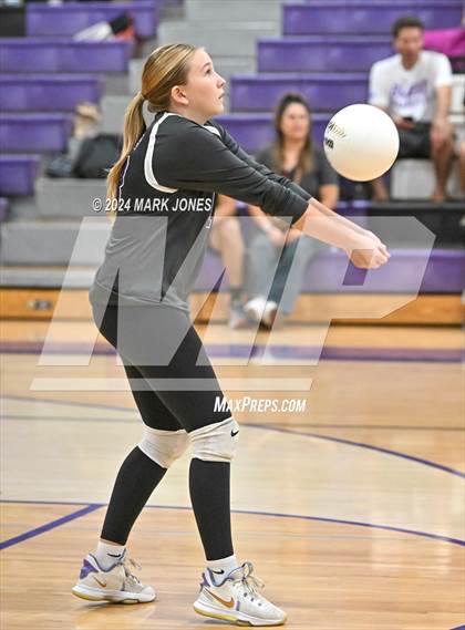Thumbnail 1 in  Northwest Christian vs. Gilbert Christian photogallery.