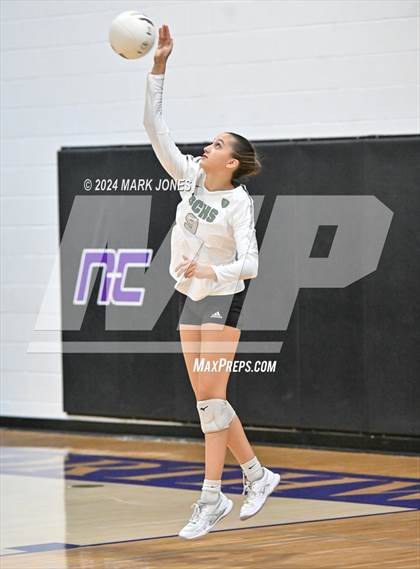 Thumbnail 1 in  Northwest Christian vs. Gilbert Christian photogallery.