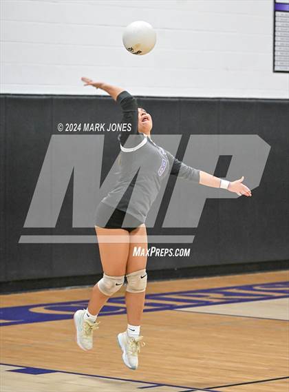 Thumbnail 2 in  Northwest Christian vs. Gilbert Christian photogallery.