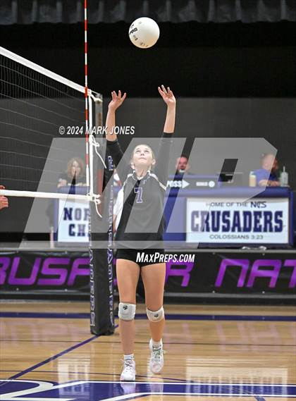 Thumbnail 1 in  Northwest Christian vs. Gilbert Christian photogallery.