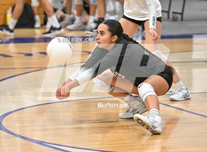 Thumbnail 2 in  Northwest Christian vs. Gilbert Christian photogallery.