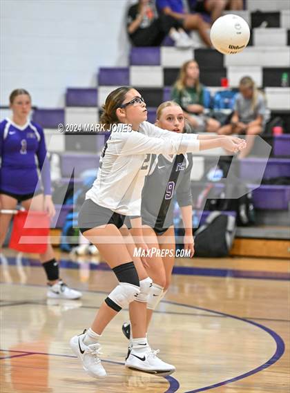 Thumbnail 3 in  Northwest Christian vs. Gilbert Christian photogallery.