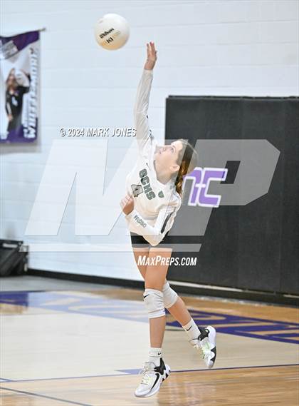 Thumbnail 2 in  Northwest Christian vs. Gilbert Christian photogallery.
