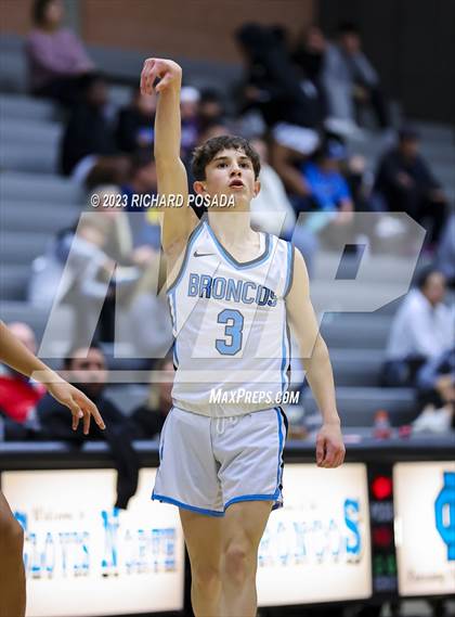Thumbnail 2 in Newark Memorial @ Clovis North photogallery.