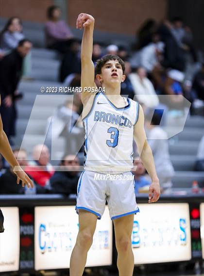 Thumbnail 1 in Newark Memorial @ Clovis North photogallery.