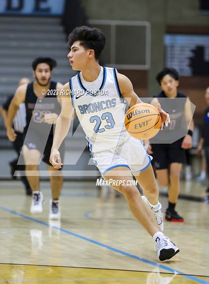 Thumbnail 3 in Newark Memorial @ Clovis North photogallery.