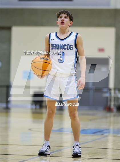 Thumbnail 3 in Newark Memorial @ Clovis North photogallery.