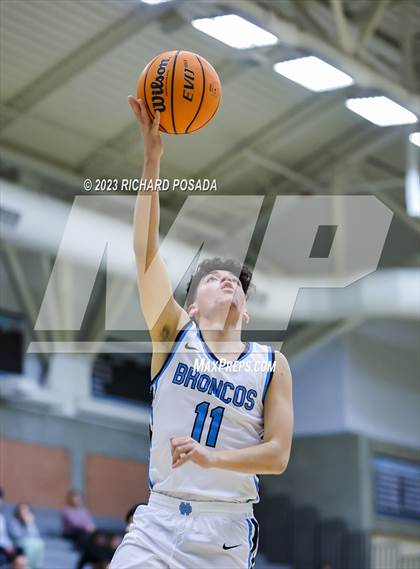 Thumbnail 1 in Newark Memorial @ Clovis North photogallery.