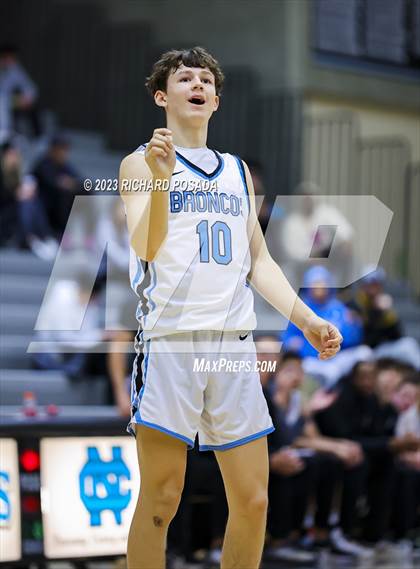 Thumbnail 2 in Newark Memorial @ Clovis North photogallery.