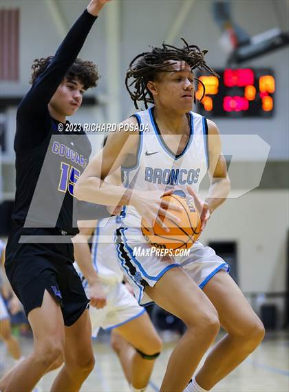 Thumbnail 3 in Newark Memorial @ Clovis North photogallery.