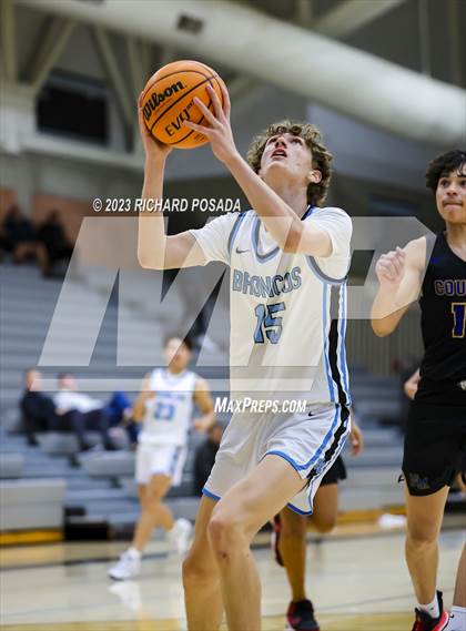 Thumbnail 1 in Newark Memorial @ Clovis North photogallery.