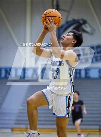 Thumbnail 2 in Newark Memorial @ Clovis North photogallery.