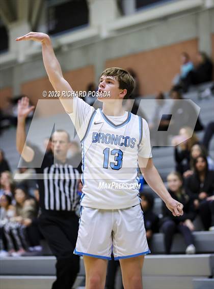 Thumbnail 1 in Newark Memorial @ Clovis North photogallery.