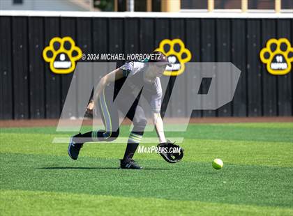 Thumbnail 1 in Forney vs. Walnut Grove (UIL 5A Softball Regional Semi-Final) photogallery.