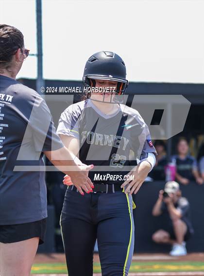 Thumbnail 2 in Forney vs. Walnut Grove (UIL 5A Softball Regional Semi-Final) photogallery.