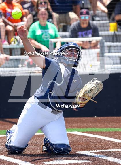 Thumbnail 1 in Forney vs. Walnut Grove (UIL 5A Softball Regional Semi-Final) photogallery.