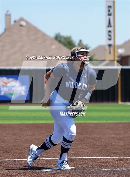 Thumbnail 1 in Forney vs. Walnut Grove (UIL 5A Softball Regional Semi-Final) photogallery.
