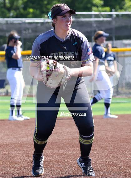Thumbnail 3 in Forney vs. Walnut Grove (UIL 5A Softball Regional Semi-Final) photogallery.