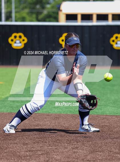Thumbnail 3 in Forney vs. Walnut Grove (UIL 5A Softball Regional Semi-Final) photogallery.