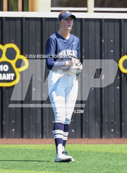 Thumbnail 1 in Forney vs. Walnut Grove (UIL 5A Softball Regional Semi-Final) photogallery.