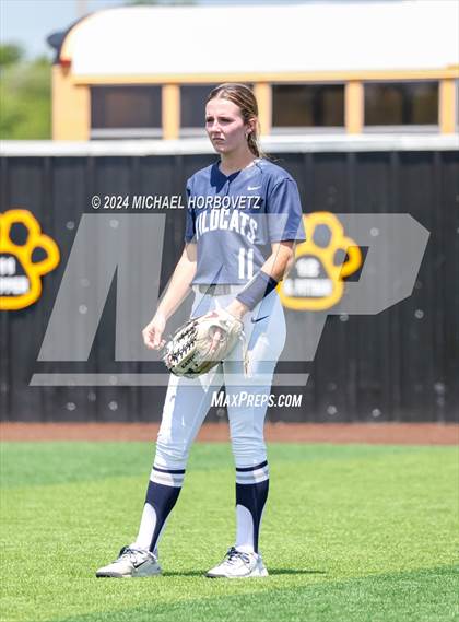 Thumbnail 1 in Forney vs. Walnut Grove (UIL 5A Softball Regional Semi-Final) photogallery.