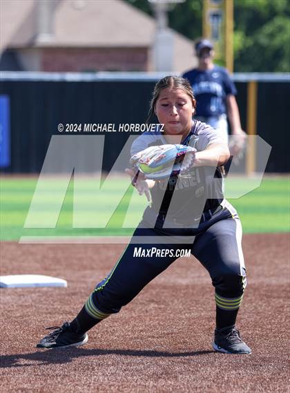 Thumbnail 1 in Forney vs. Walnut Grove (UIL 5A Softball Regional Semi-Final) photogallery.